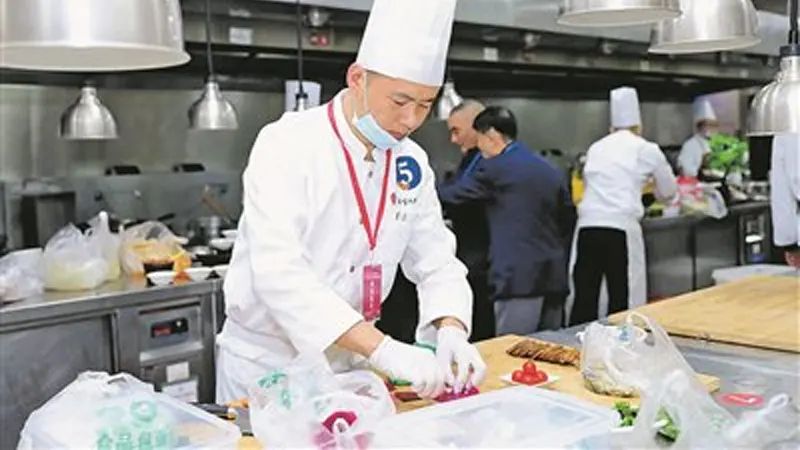 贵阳选手包揽三大核心赛道一等奖